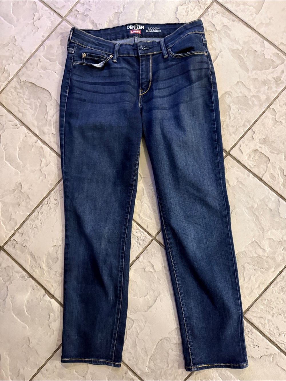 EUC Denizen from Levi's Straight Leg Dark Blue Jeans Modern slim cuffed